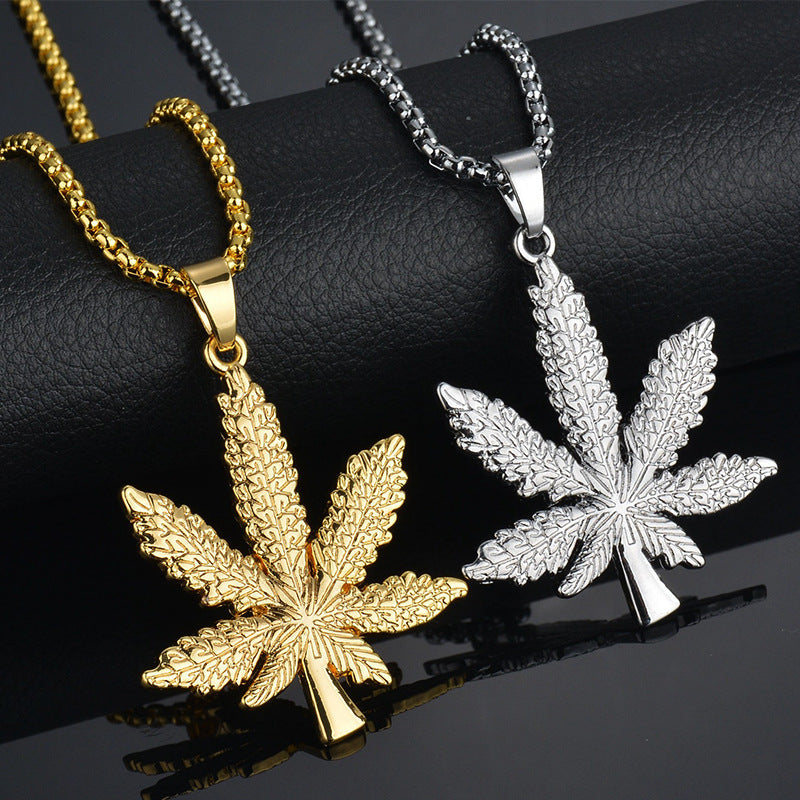 Maple Leaf Necklace Pendant Gold/ Silver Plated