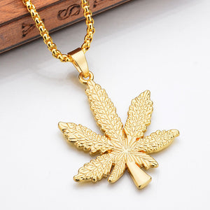 Maple Leaf Necklace Pendant Gold/ Silver Plated