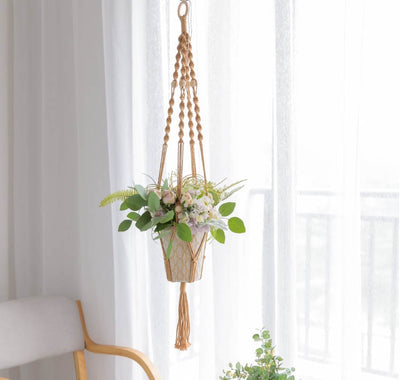 Handmade macrame flower/ plant pot hanger