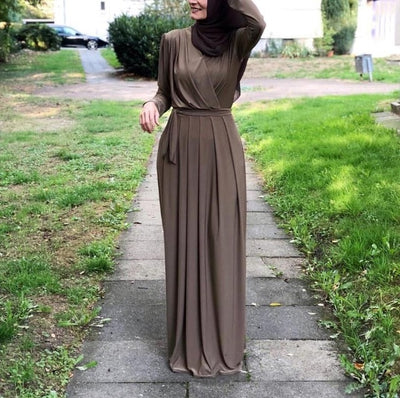 Elegant Pleated Full Length Dress